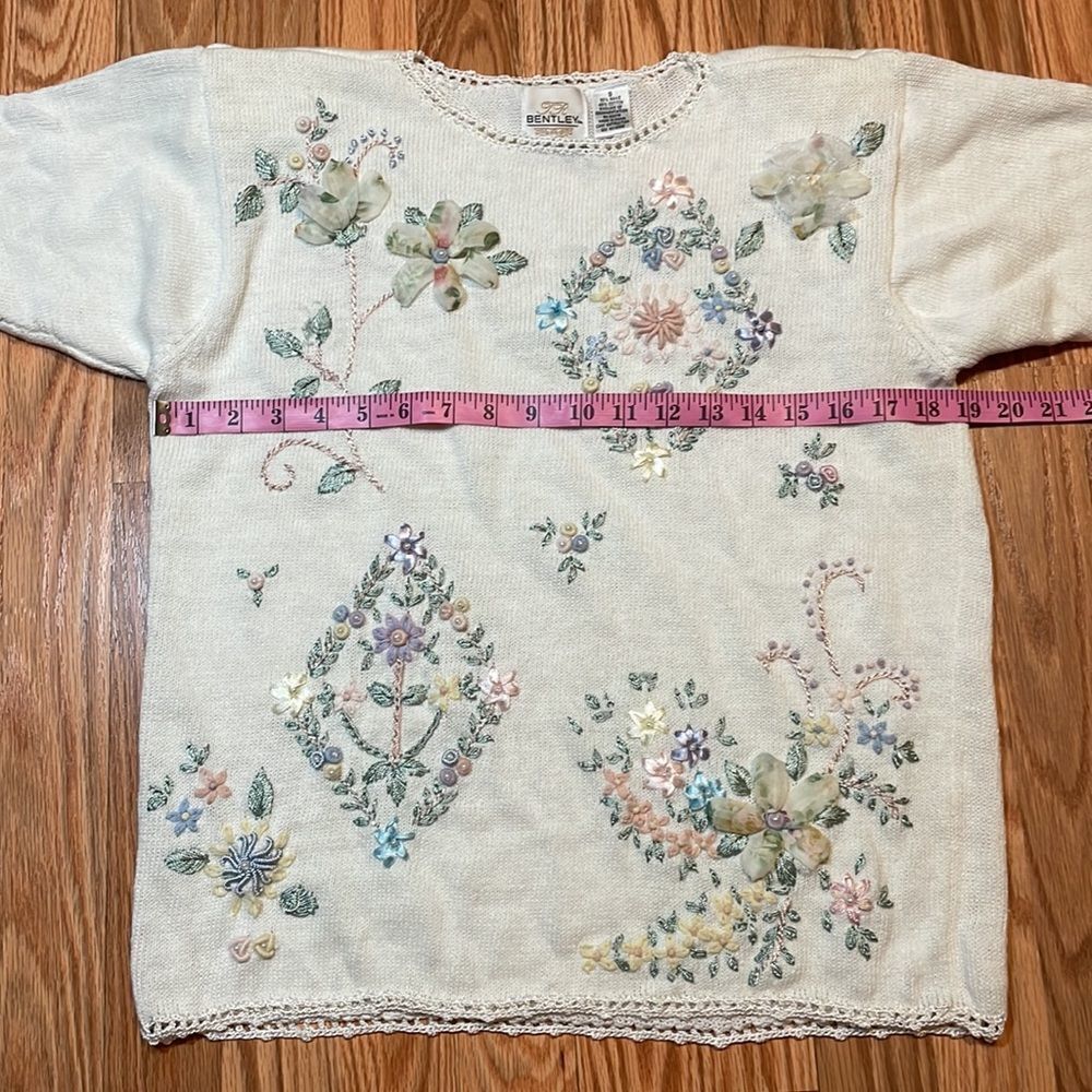 Vintage cream embroidered Sweater, short sleeve, oversized, flowers, summer - Picture 8 of 9